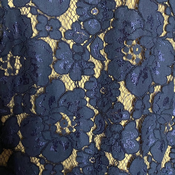 WAYF- Navy lace mini dress- Size small - Picture 4 of 7